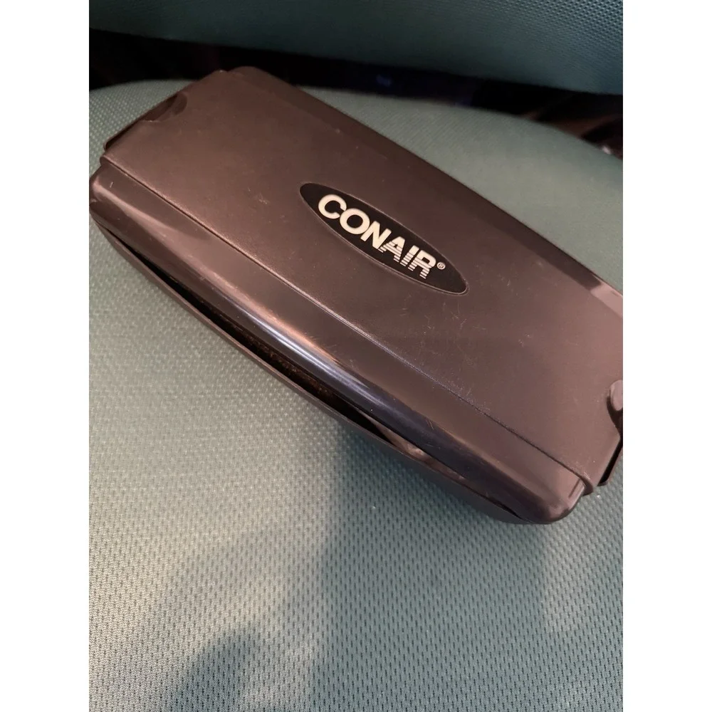 ConAir Electric Hair Clipper Model HC111R With Accessories Adjustable Power